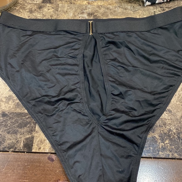 4 NWT pairs Victoria Secret high waisted thongs! - Picture 11 of 13